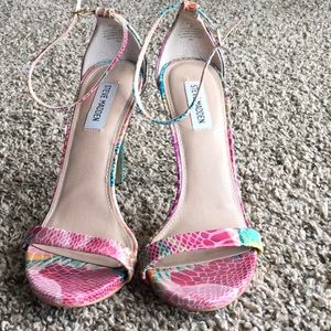 Steve Madden snake skin heels